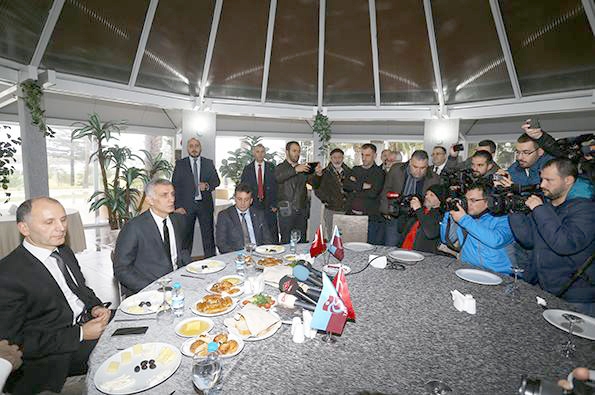 Trabzonspor'da Adaylar Kahvaltıda Buluştu