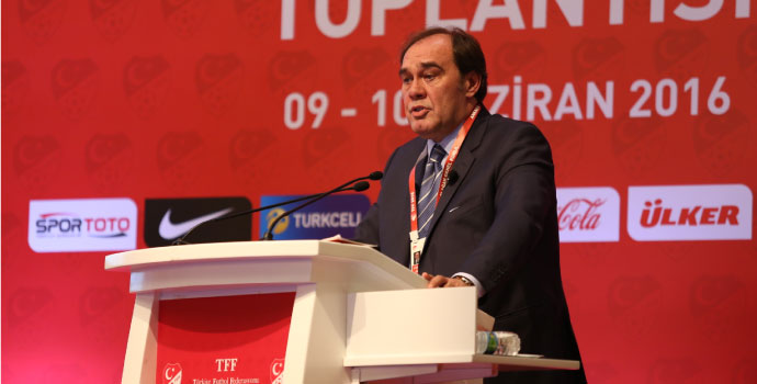 Demirören ve yönetimi ibra edildi