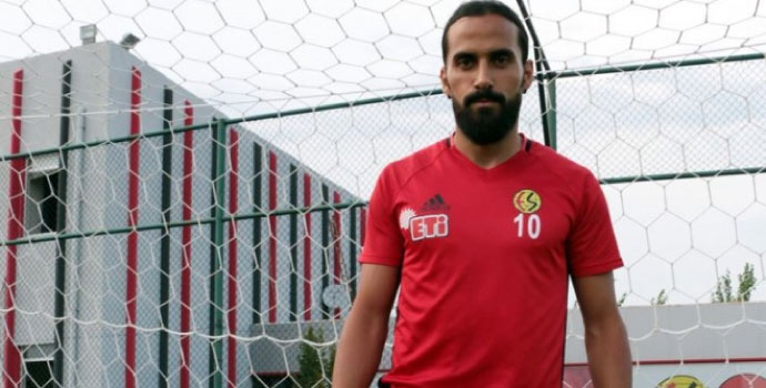 Erkan Zengin orada da kavga etti