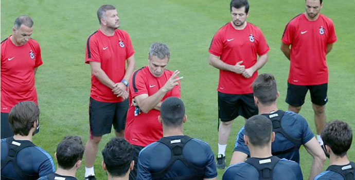 Ersun Yanal göreve hızlı başladı