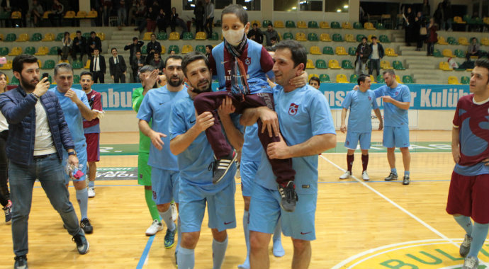 Kemal Onur için oynadılar