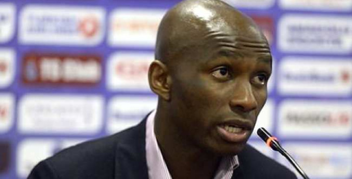 M'bia Çin yolunda