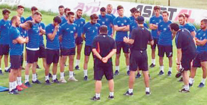 Ofspor eksiksiz başlamak istiyor
