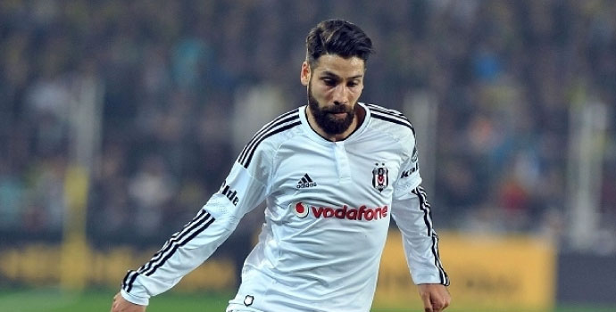 Olcay Şahan imza atıyor