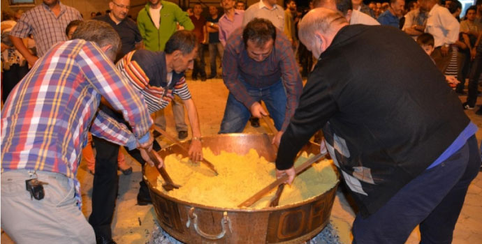Şenliğe davet etti