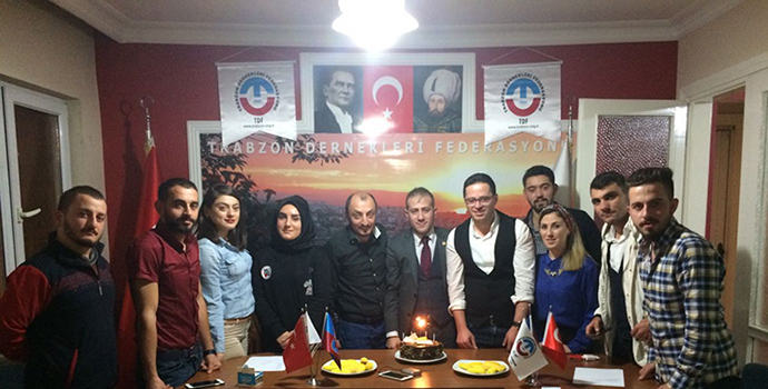 TDF Gençlik Kolları öğretmenleri unutmadı