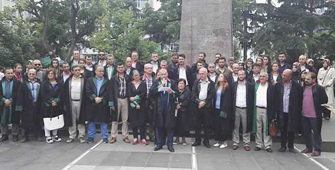 Trabzon Barosu darbe açıklaması yaptı