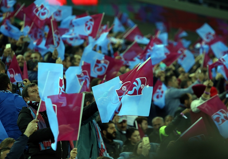 Trabzonspor para basıyor