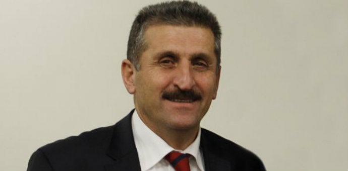Zeki Öztürk istifayı yalanladı